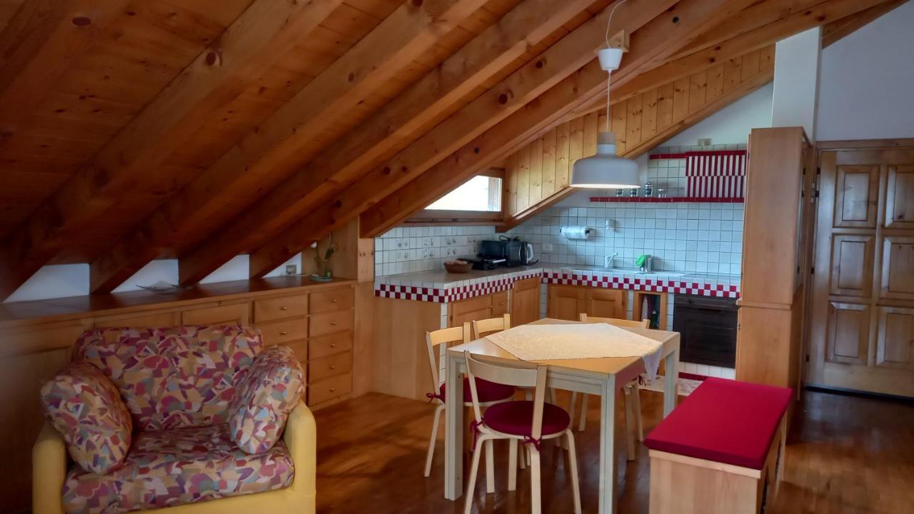 Deliziosa Mansarda Con Vista Dolomiti San Vito di Cadore Exterior foto