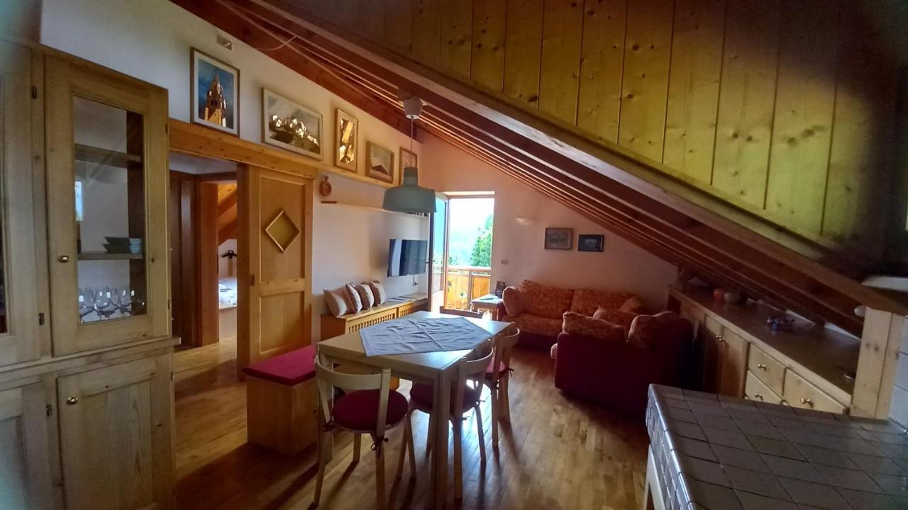 Deliziosa Mansarda Con Vista Dolomiti San Vito di Cadore Exterior foto